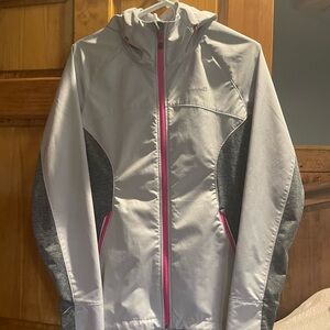 Avalanche lightweight coat. Womens size medium. Light grey, pink accents.